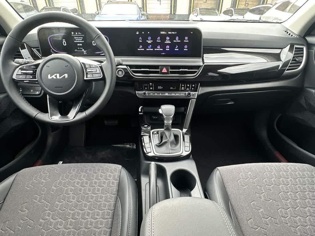 Thumbnail: 2026 Kia Seltos - 24