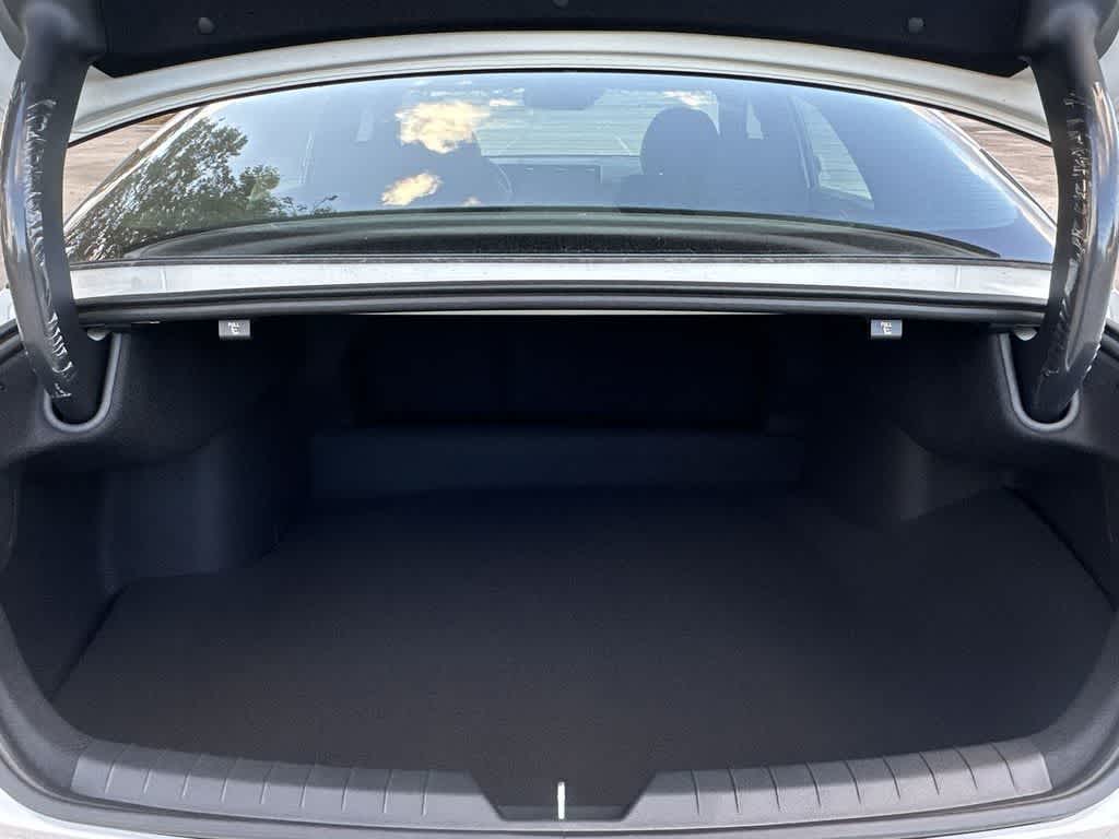 Thumbnail: 2026 Kia K5 - 25