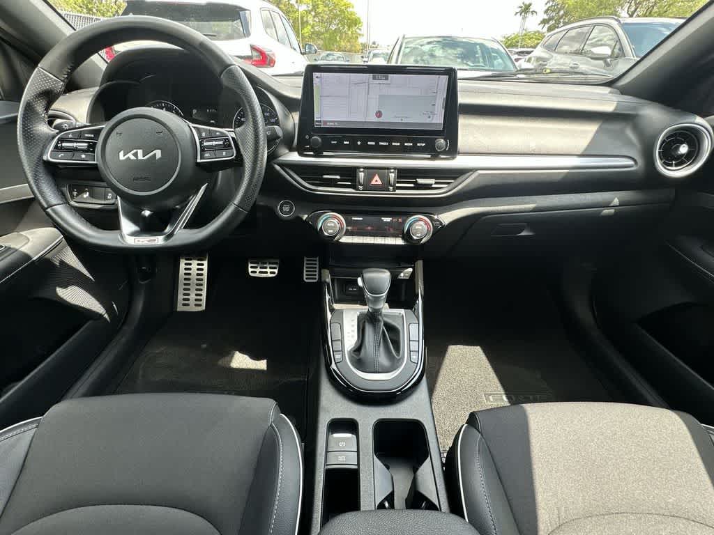 Thumbnail: 2022 Kia Forte - 24