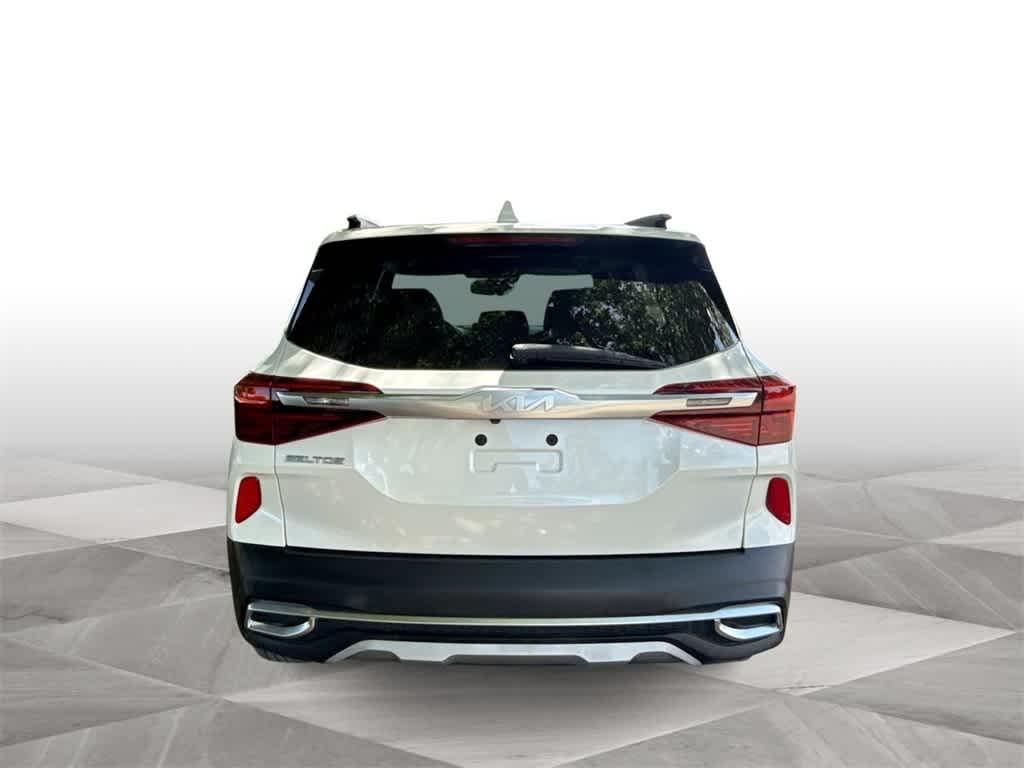 Thumbnail: 2023 Kia Seltos - 7