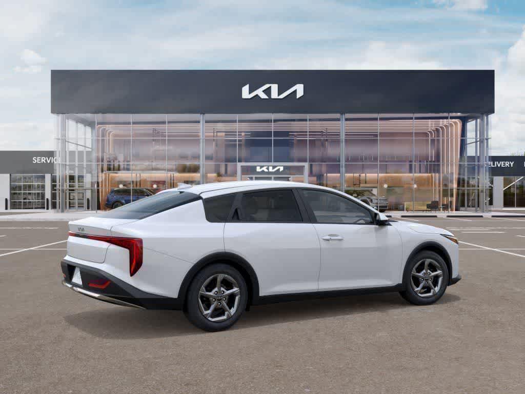Thumbnail: 2026 Kia K4 - 6