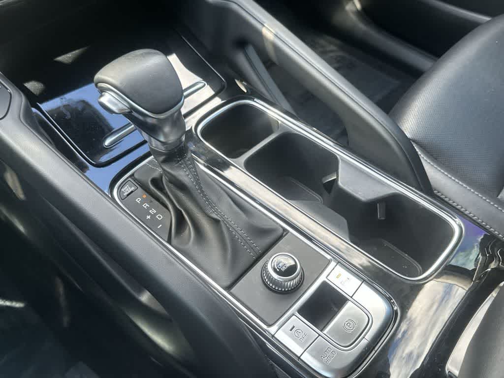 Thumbnail: 2023 Kia Telluride - 21