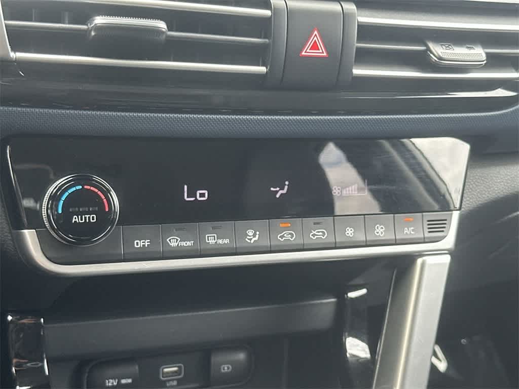 Thumbnail: 2023 Kia Seltos - 19