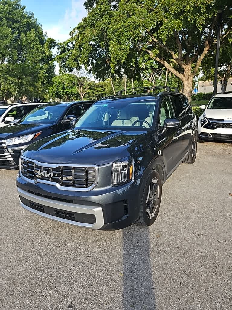 Thumbnail: 2024 Kia Telluride - 4