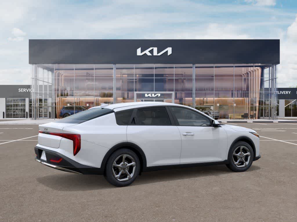 Thumbnail: 2026 Kia K4 - 6