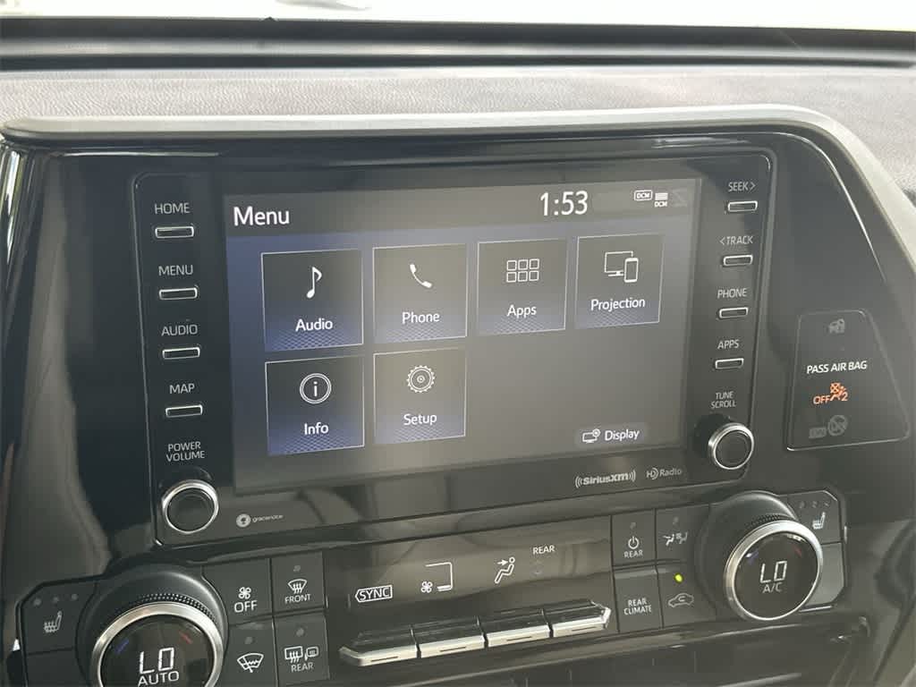 Thumbnail: 2022 Toyota Highlander - 18