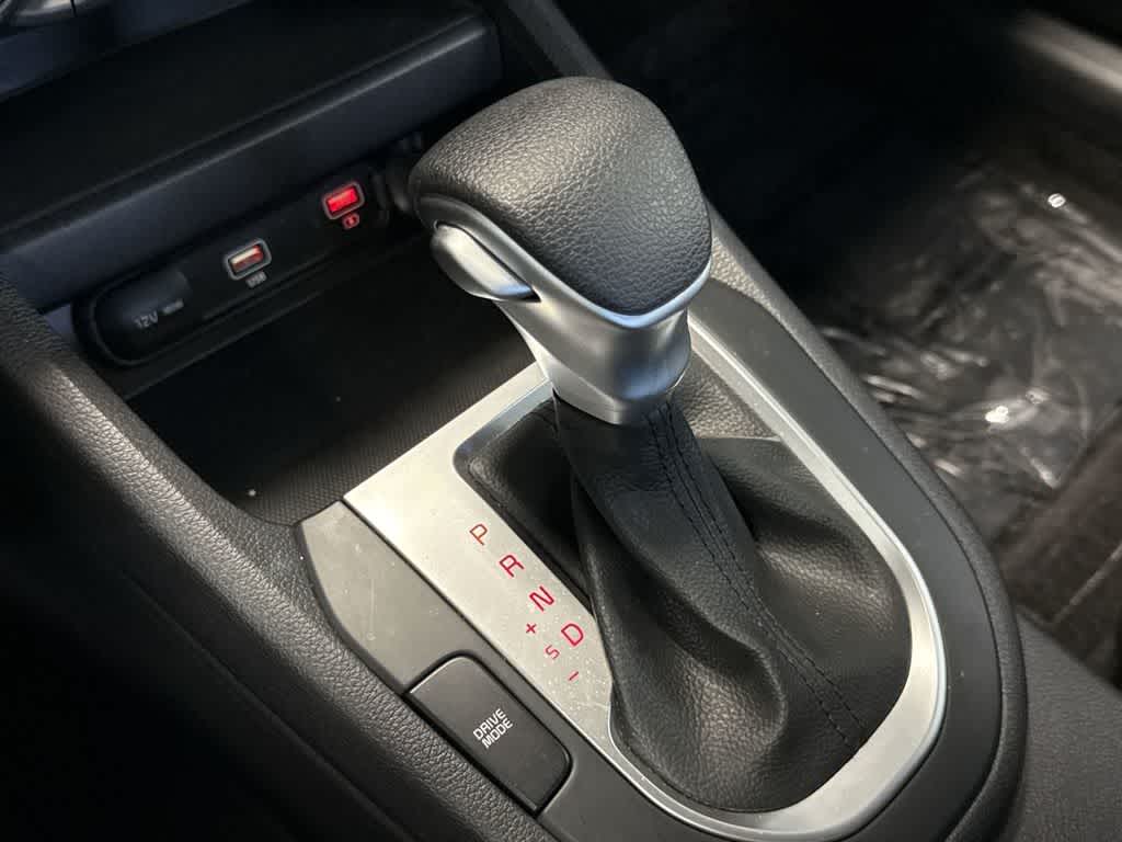 Thumbnail: 2024 Kia Forte - 21