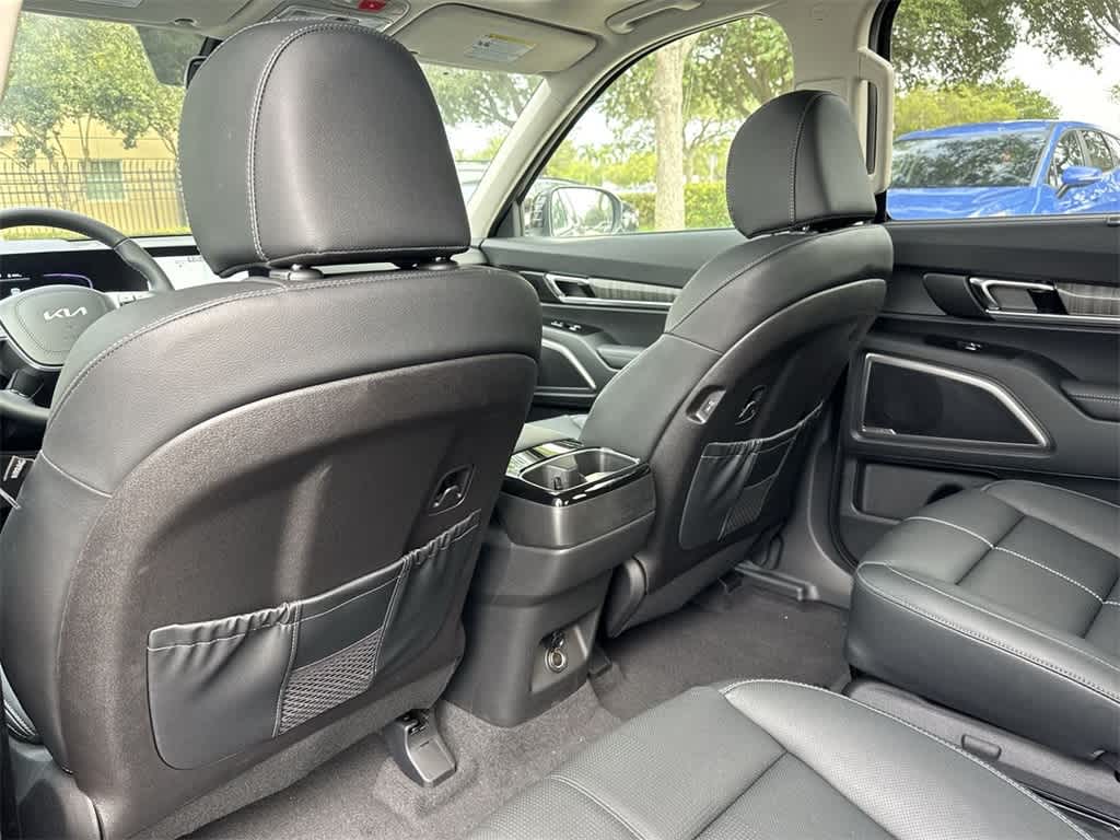 Thumbnail: 2025 Kia Telluride - 23