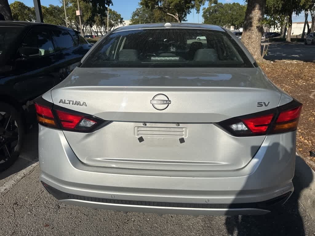 Used 2023 Nissan Altima 2.5 SV Sedan