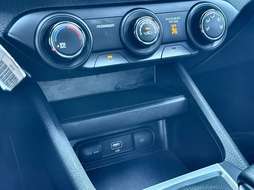 Thumbnail: 2024 Kia Forte - 20