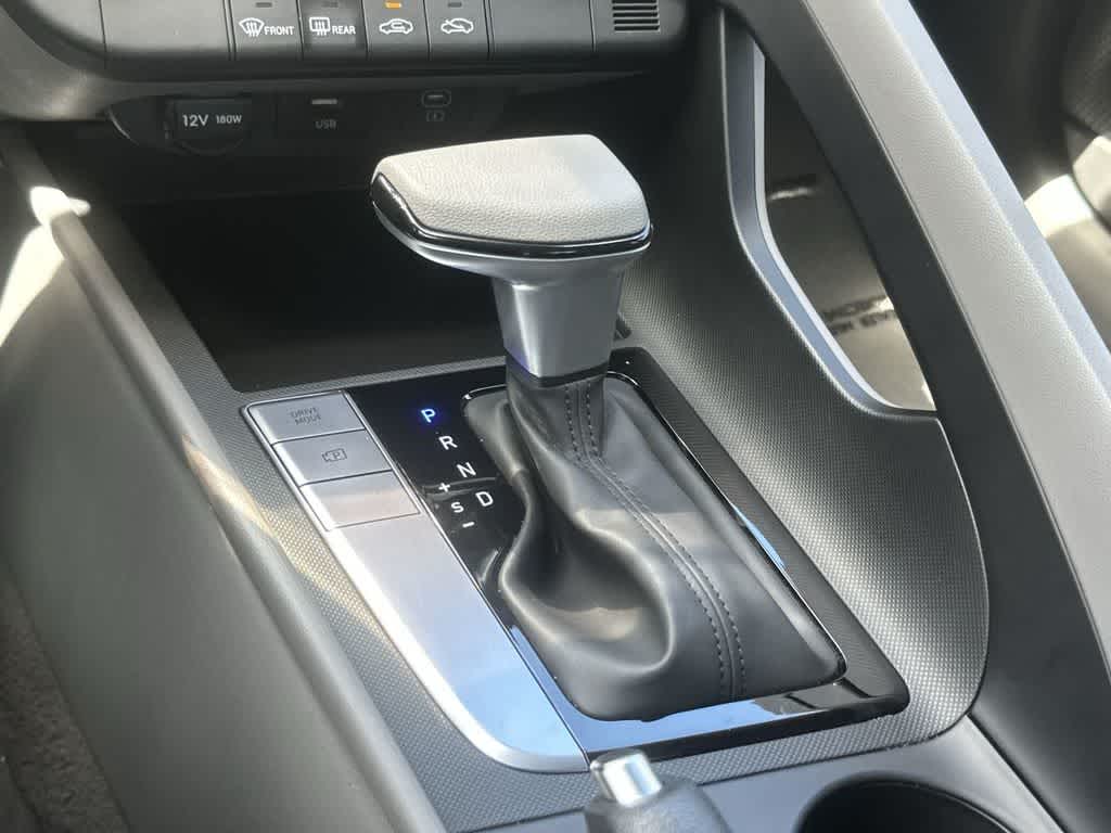 Thumbnail: 2024 Hyundai Elantra - 21