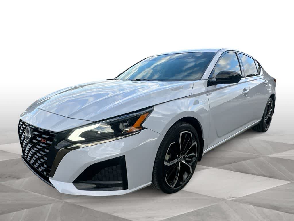 Thumbnail: 2024 Nissan Altima - 4