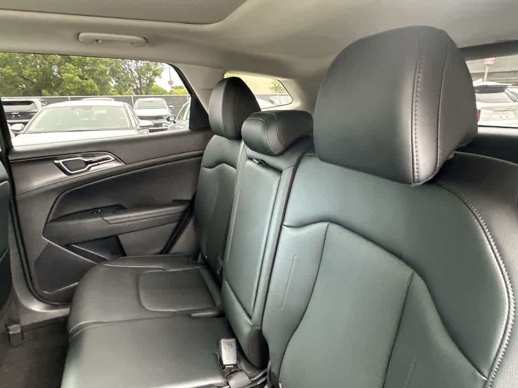 Thumbnail: 2026 Kia Sportage - 15