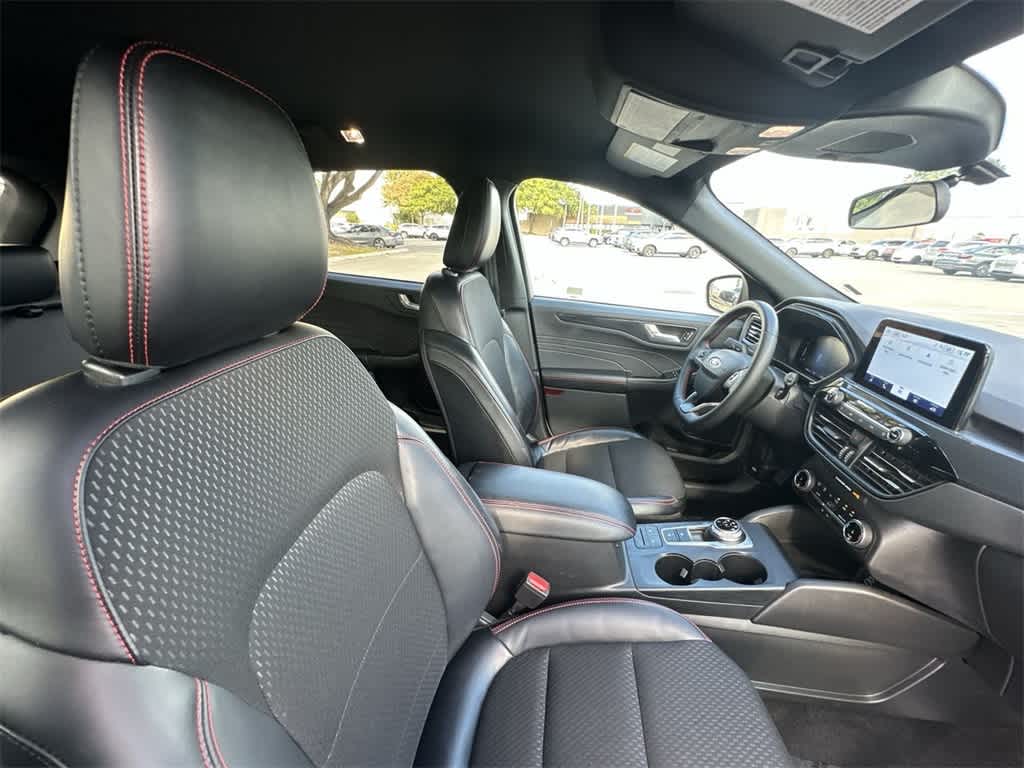 Thumbnail: 2025 Ford Escape - 27