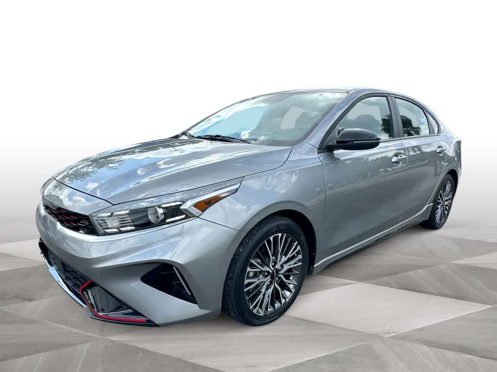 Thumbnail: 2022 Kia Forte - 4