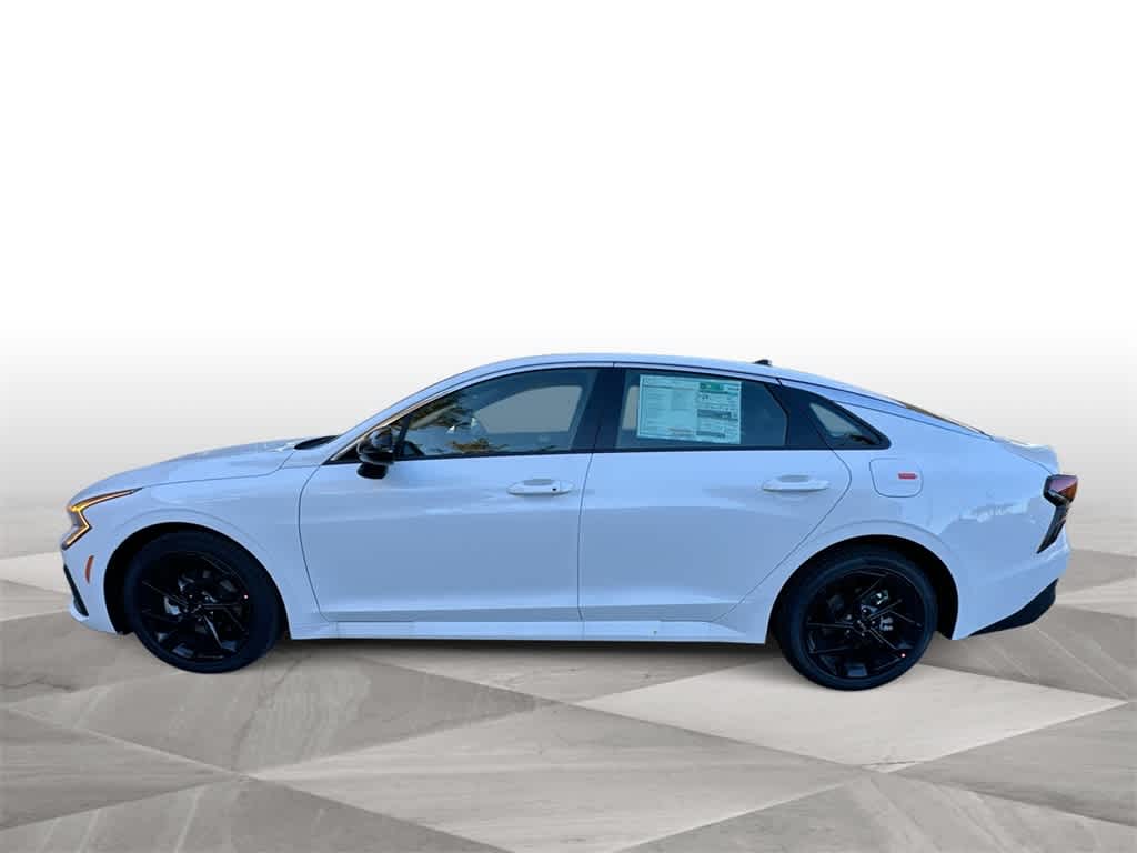 Thumbnail: 2026 Kia K5 - 5