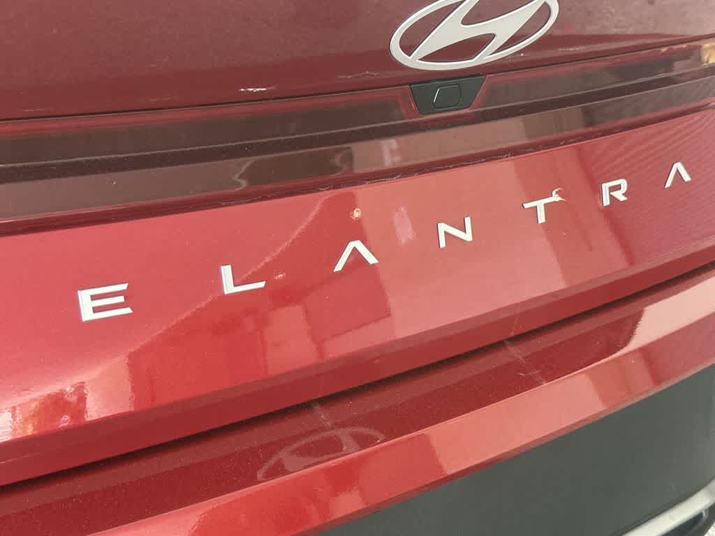 Thumbnail: 2025 Hyundai Elantra - 11