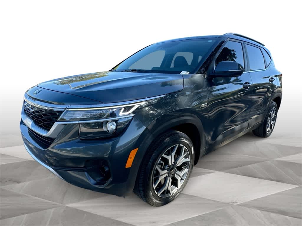 Thumbnail: 2021 Kia Seltos - 4