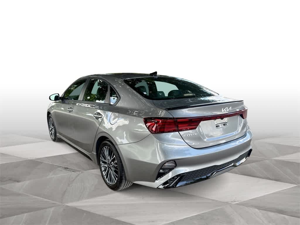 Thumbnail: 2024 Kia Forte - 6