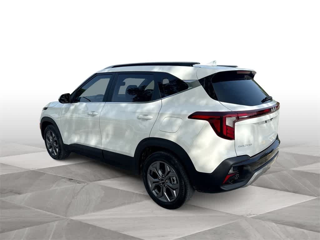 2024 Kia Seltos S 6