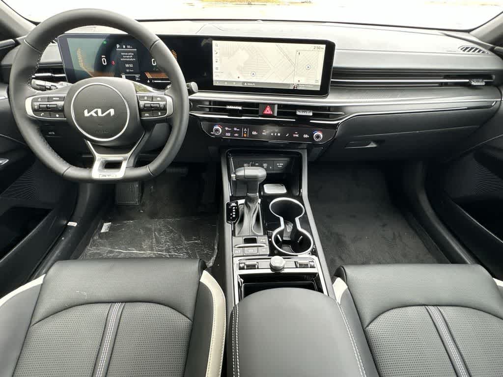 Thumbnail: 2026 Kia K5 - 24