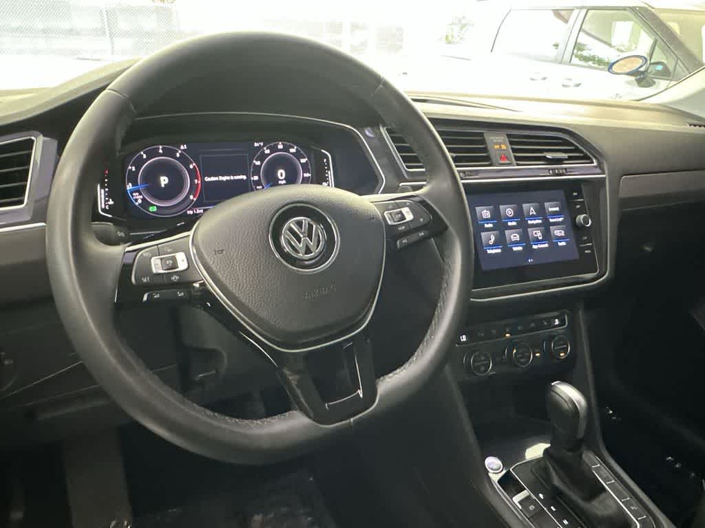 Thumbnail: 2020 Volkswagen Tiguan - 13