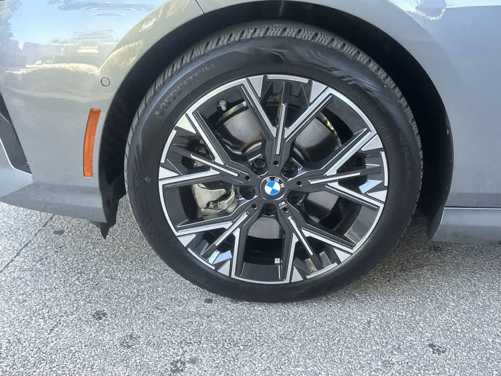 Thumbnail: 2025 BMW 2 Series - 10