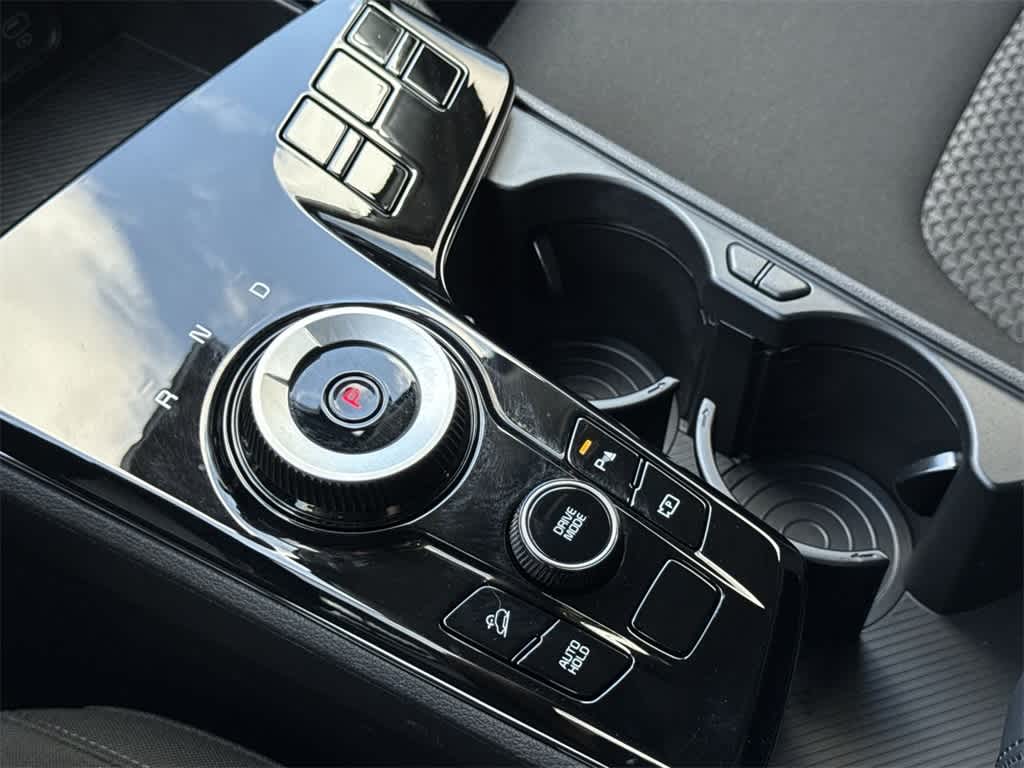 2023 Kia Sportage LX 21