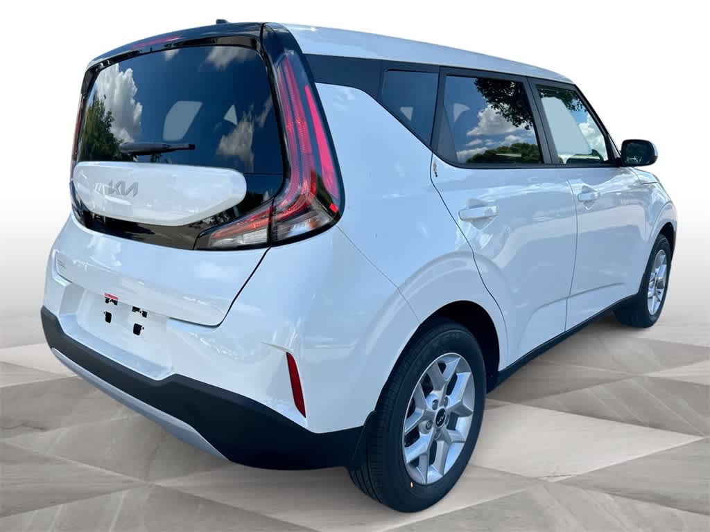 Thumbnail: 2025 Kia Soul - 8