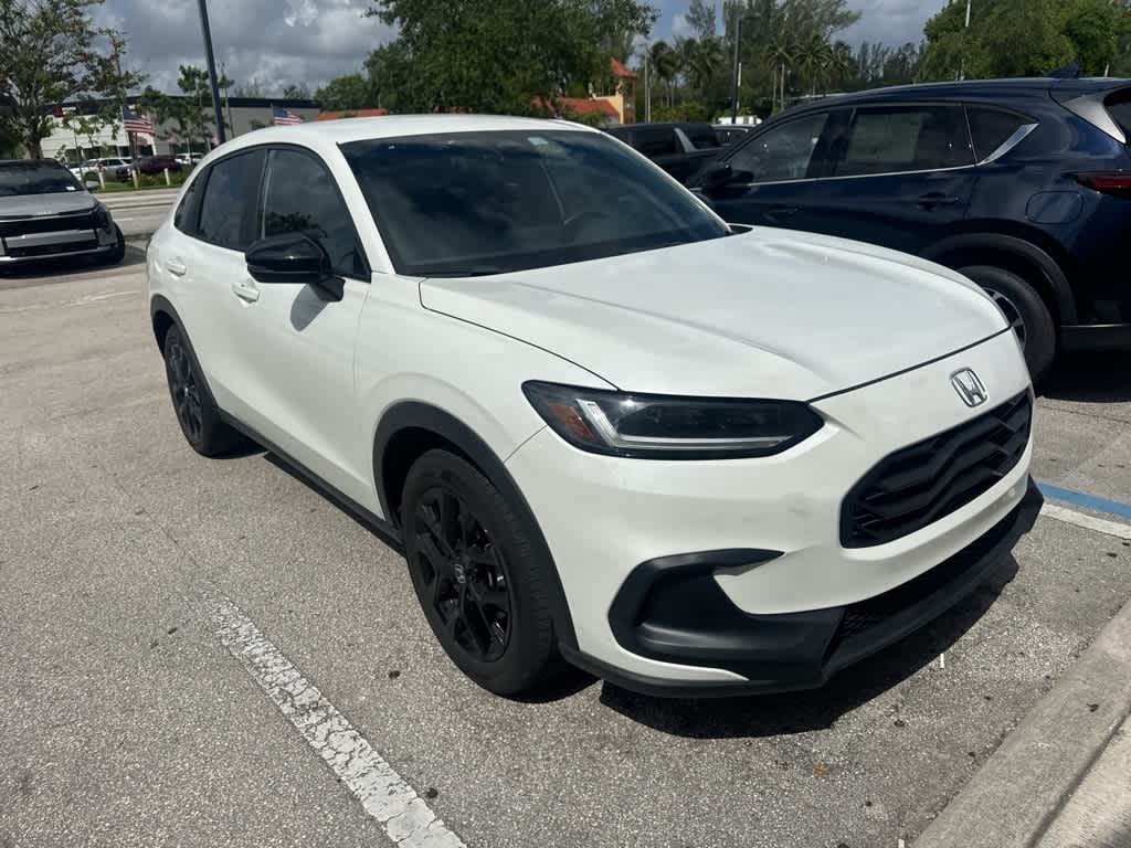 Thumbnail: 2023 Honda HR-V - 3