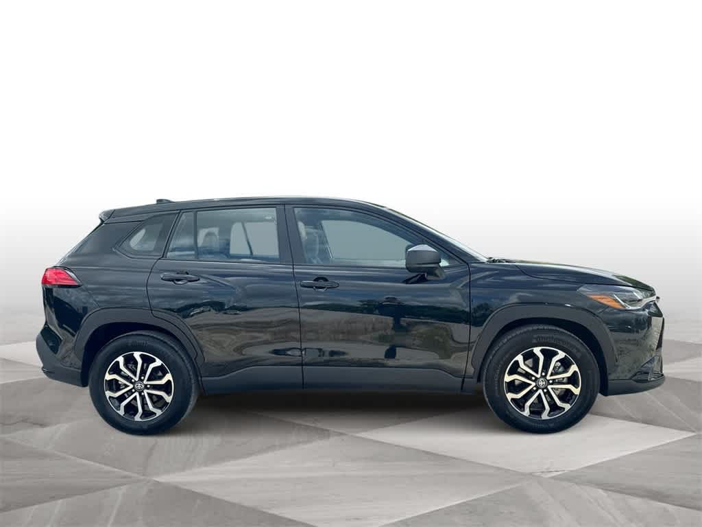 Thumbnail: 2024 Toyota Corolla Cross - 9