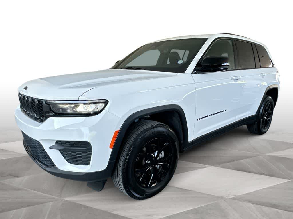 Thumbnail: 2025 Jeep Grand Cherokee - 4