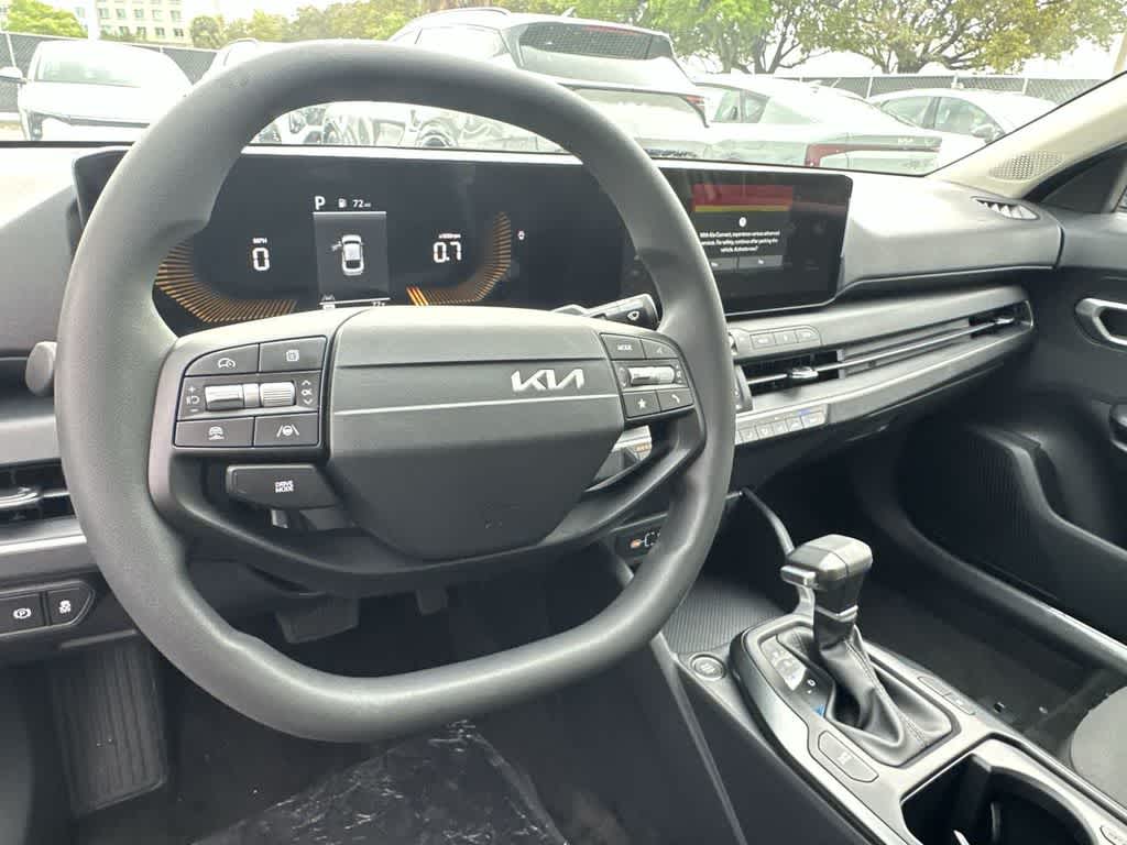 Thumbnail: 2026 Kia K4 - 13