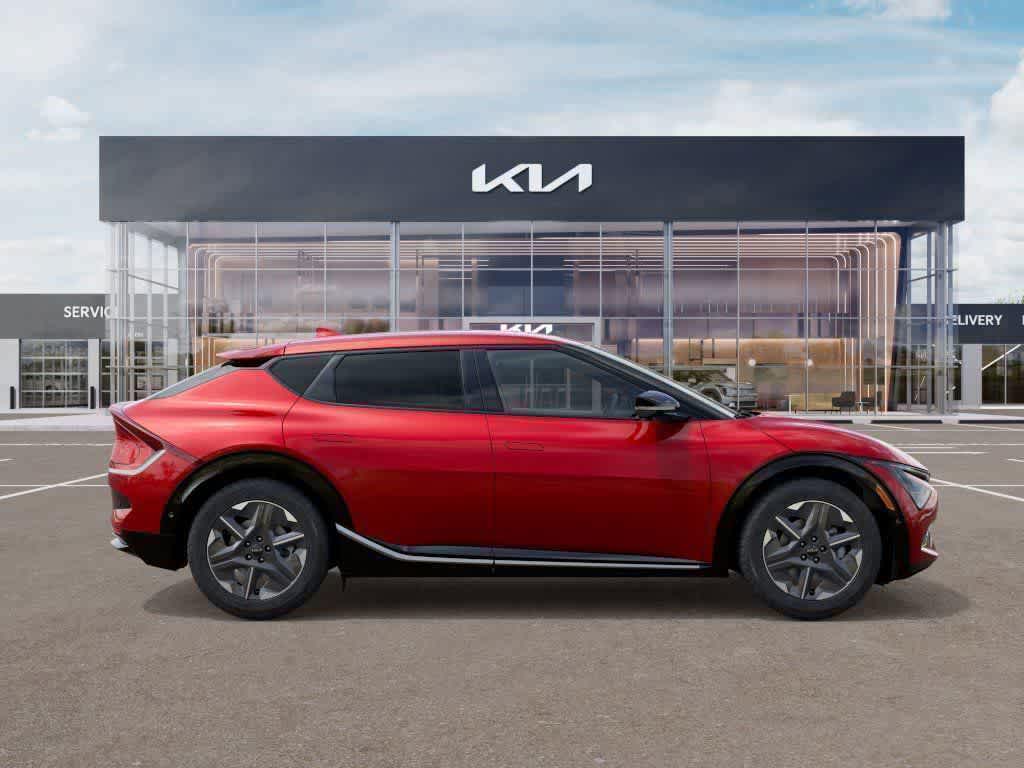 Thumbnail: 2025 Kia EV6 - 7