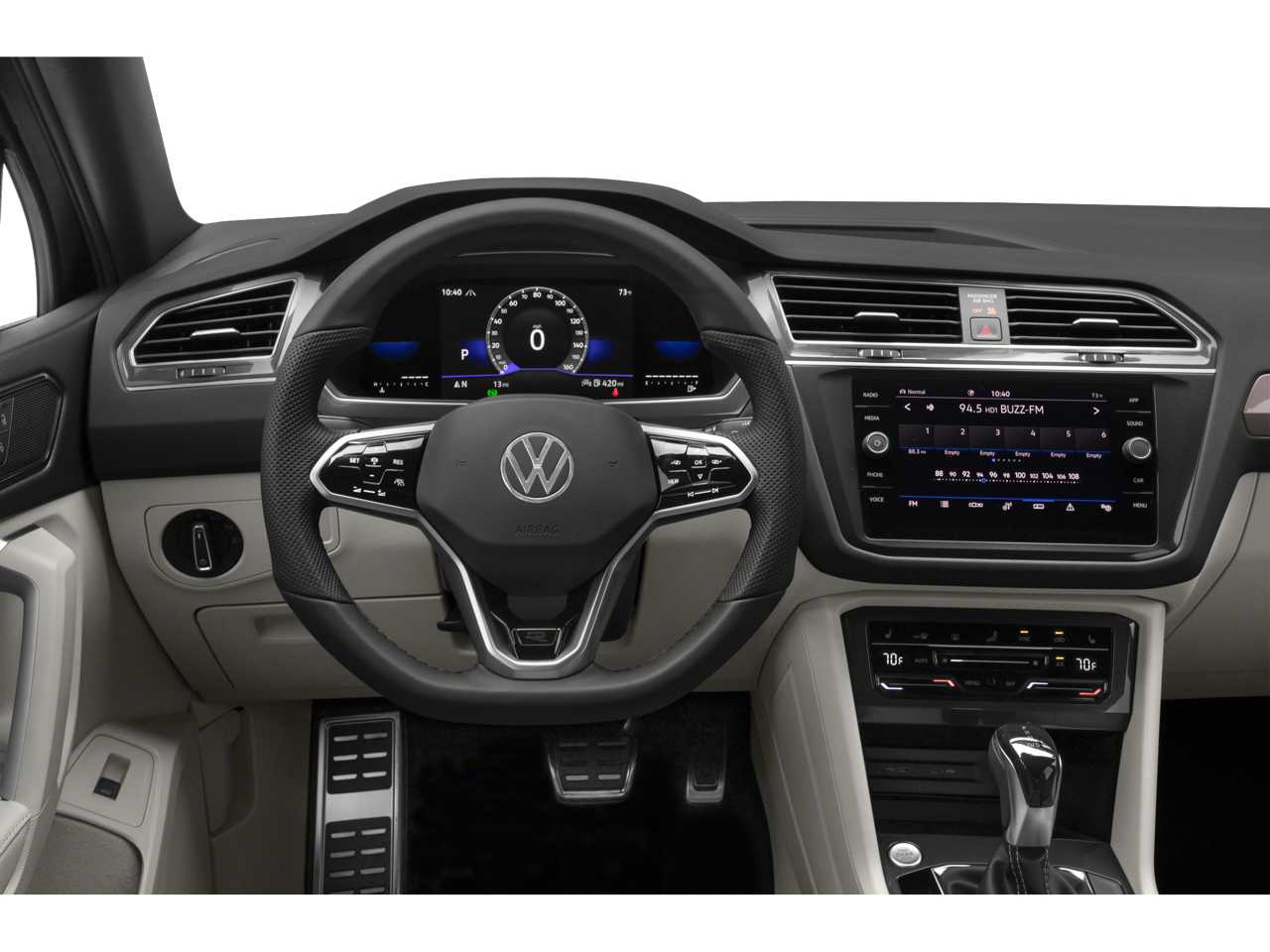 Thumbnail: 2023 Volkswagen Tiguan - 4