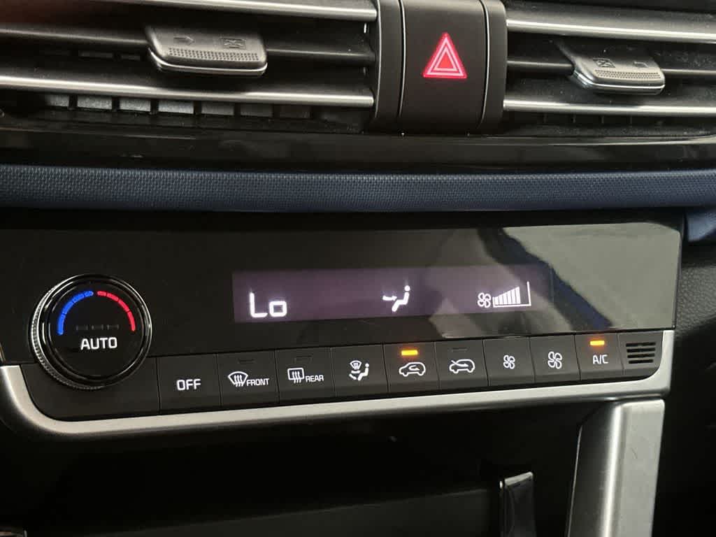 Thumbnail: 2023 Kia Seltos - 20