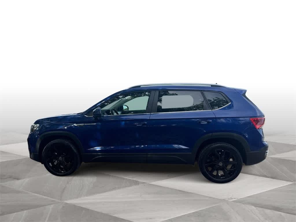 Thumbnail: 2022 Volkswagen Taos - 5