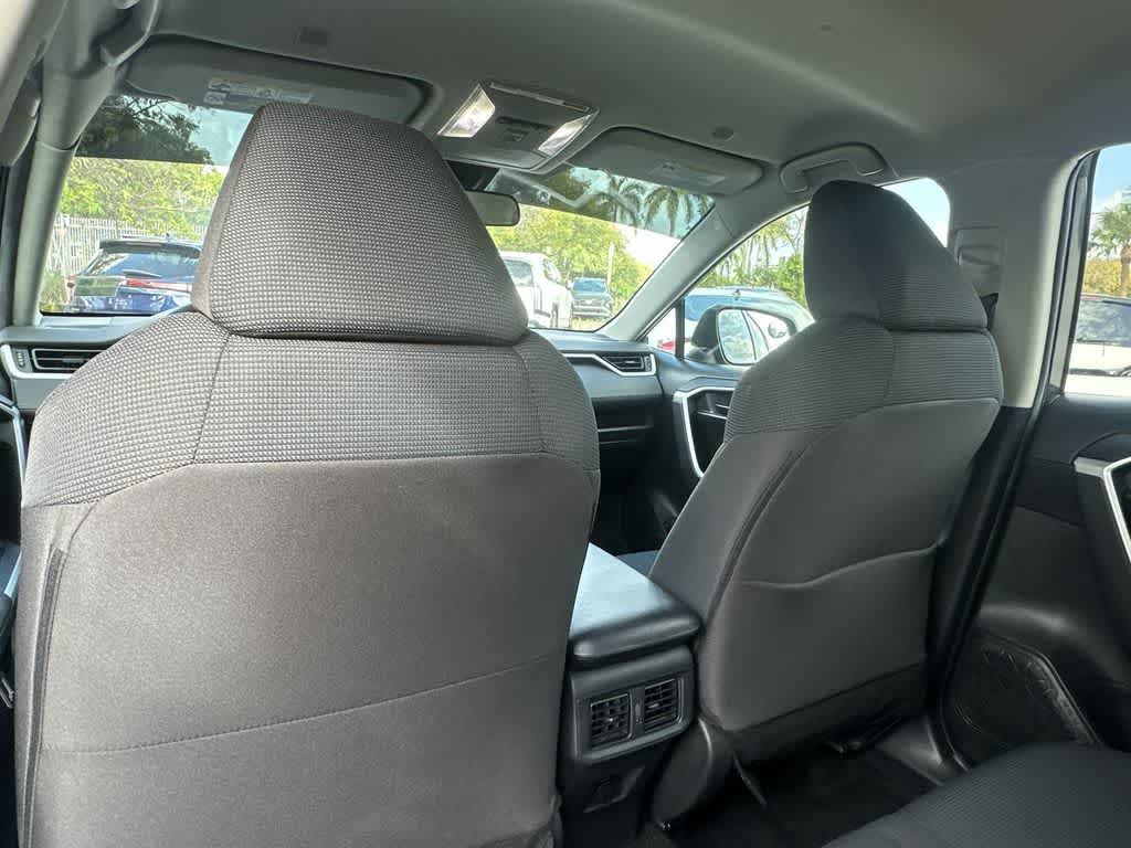 Thumbnail: 2023 Toyota RAV4 - 23