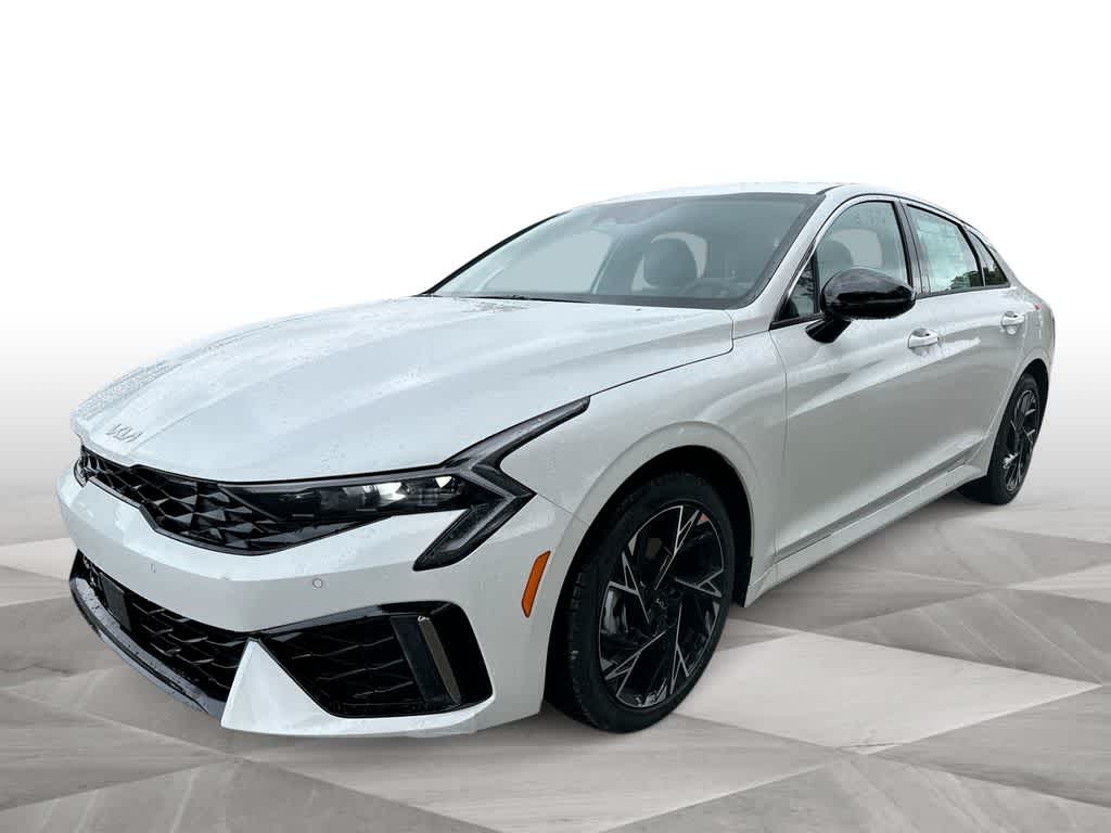 Thumbnail: 2026 Kia K5 - 1