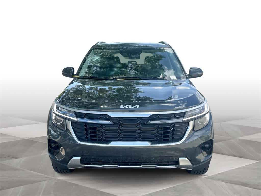 2025 Kia Seltos S 3