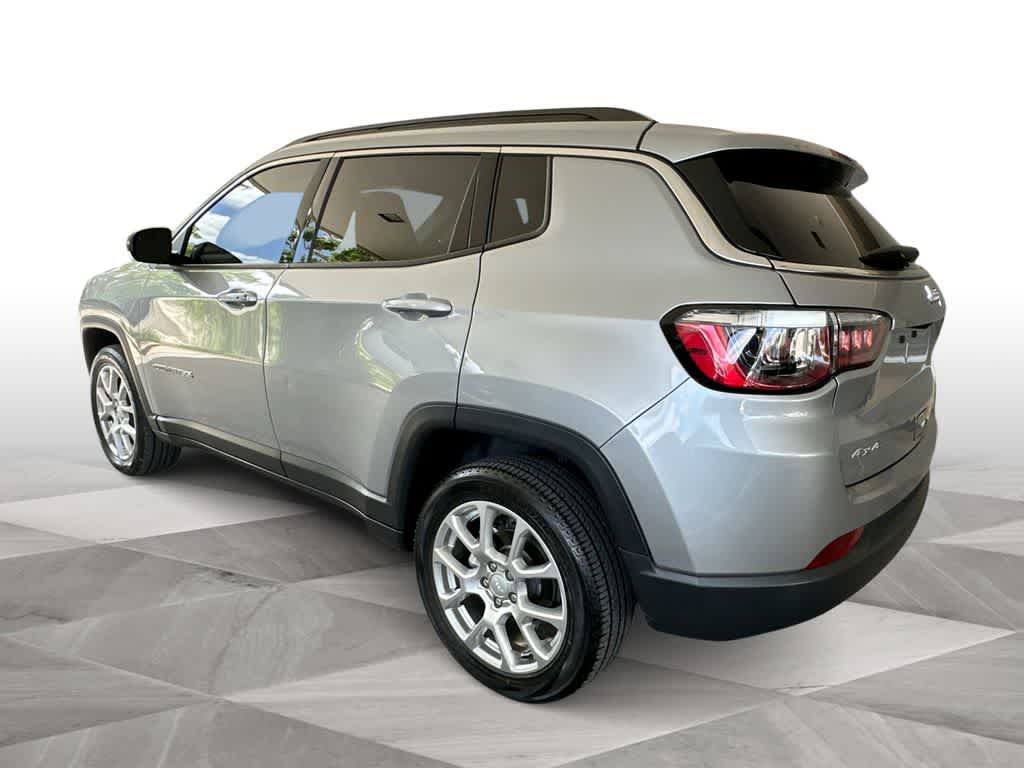 Thumbnail: 2023 Jeep Compass - 6