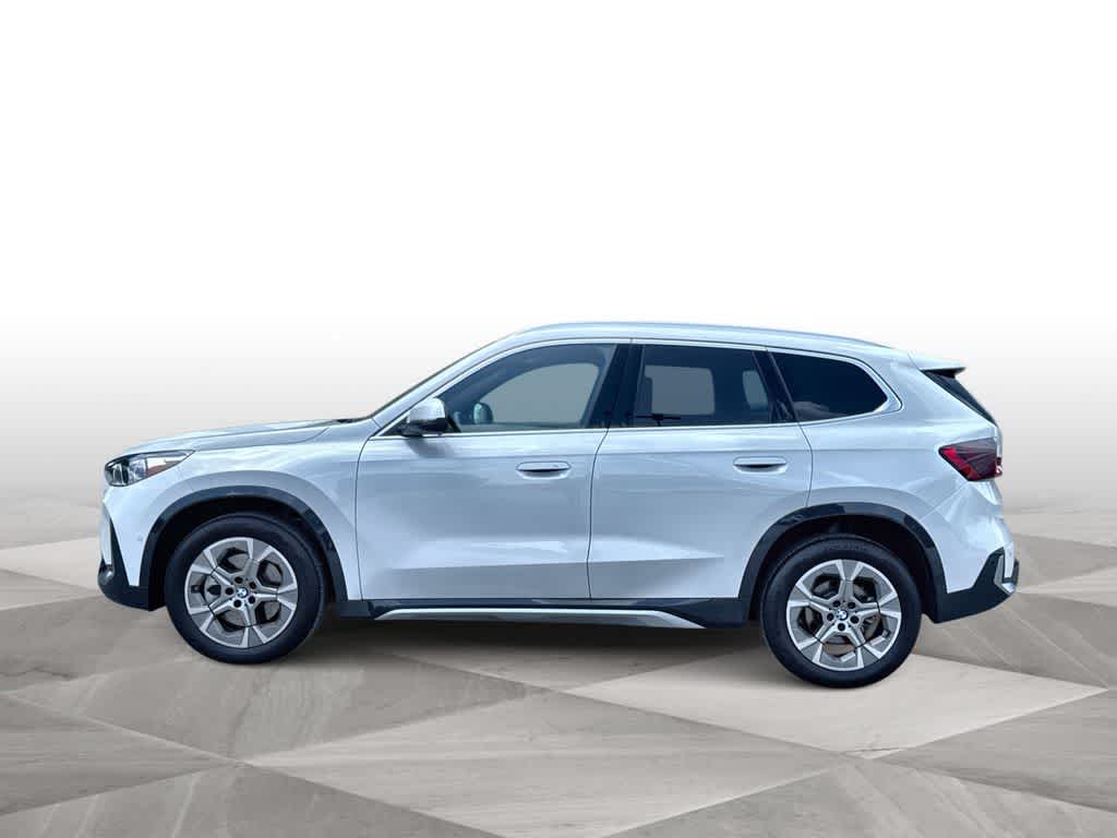 Thumbnail: 2026 BMW X1 - 5