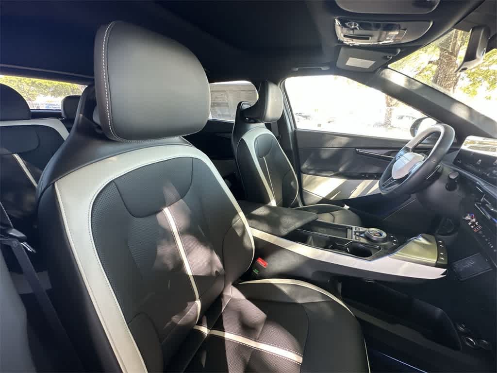 Thumbnail: 2025 Kia EV6 - 27