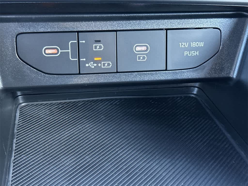 Thumbnail: 2026 Kia K5 - 17