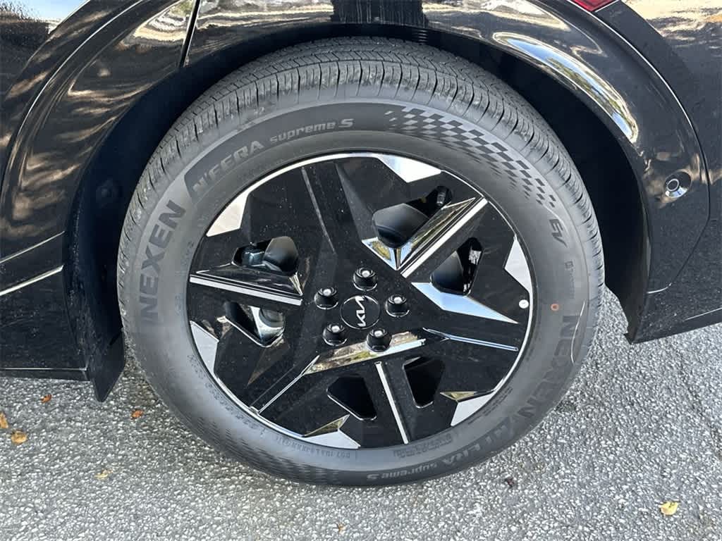 Thumbnail: 2025 Kia EV6 - 11