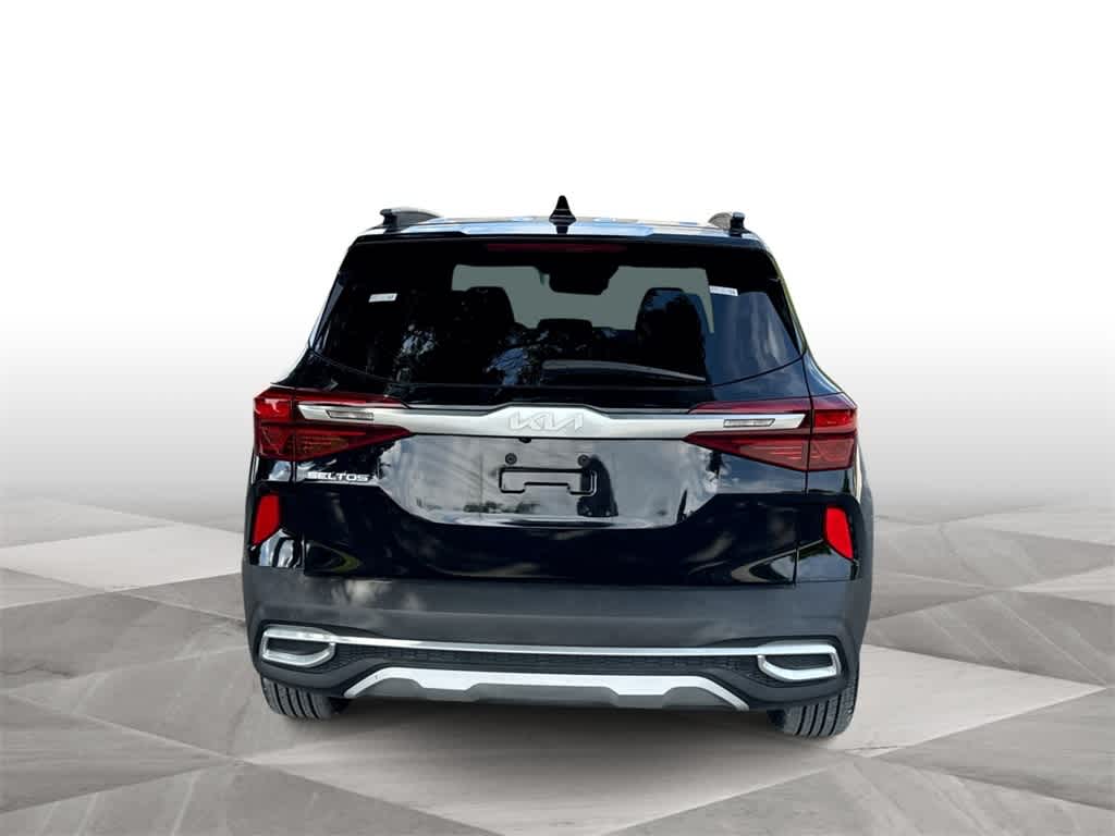 Thumbnail: 2022 Kia Seltos - 7