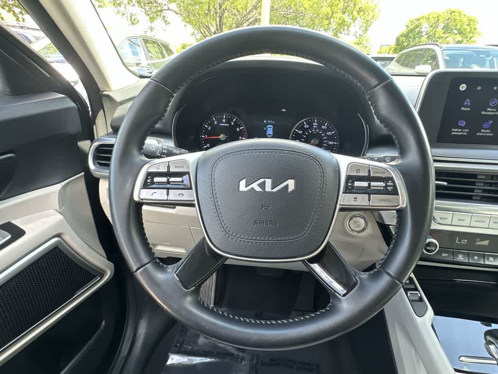 Thumbnail: 2022 Kia Telluride - 22