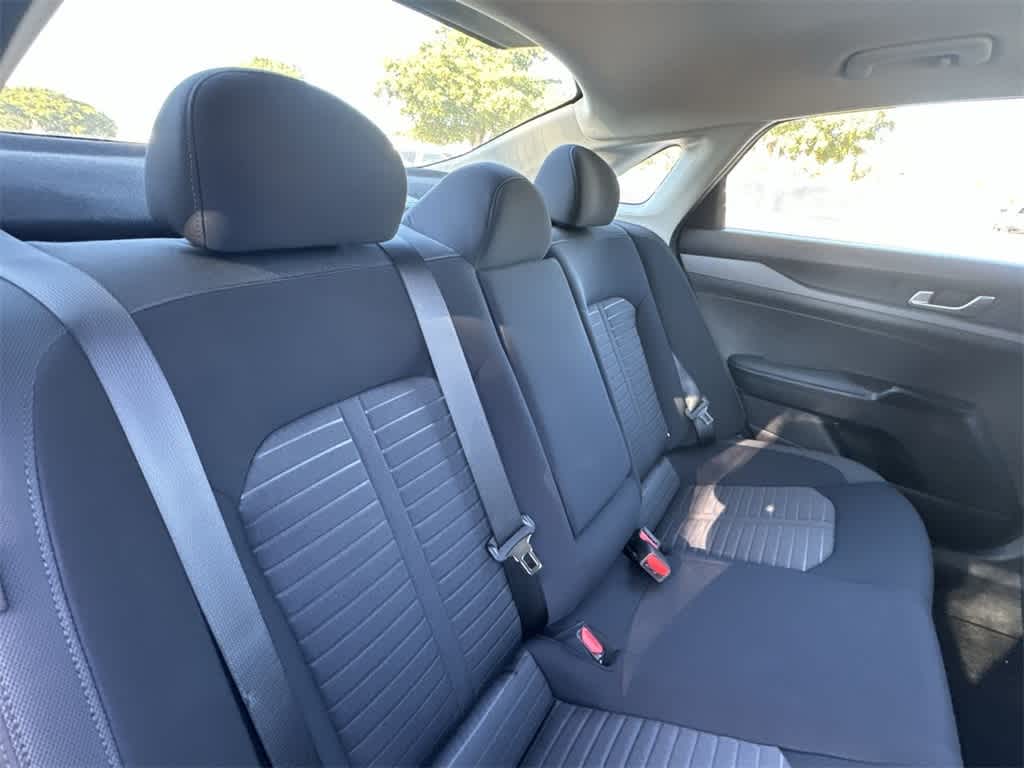 Thumbnail: 2026 Kia K5 - 26