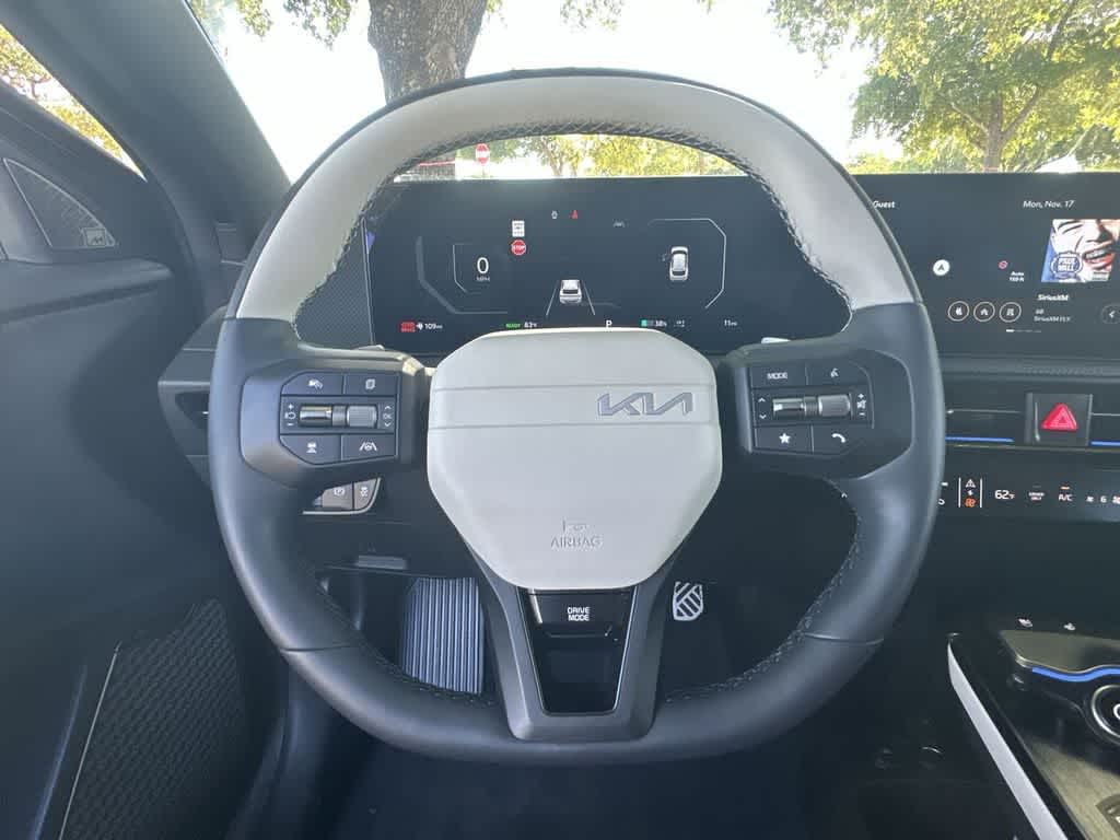 Thumbnail: 2025 Kia EV6 - 15