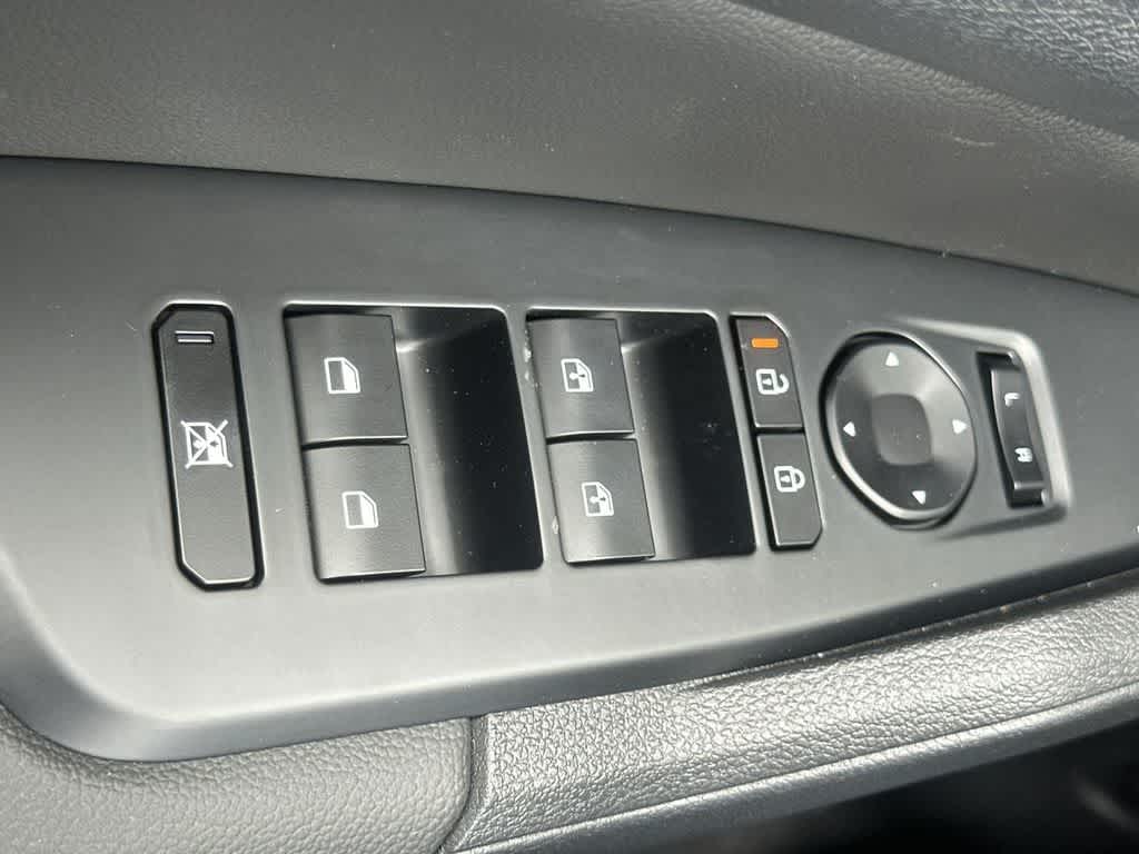 Thumbnail: 2026 Kia Sportage - 22